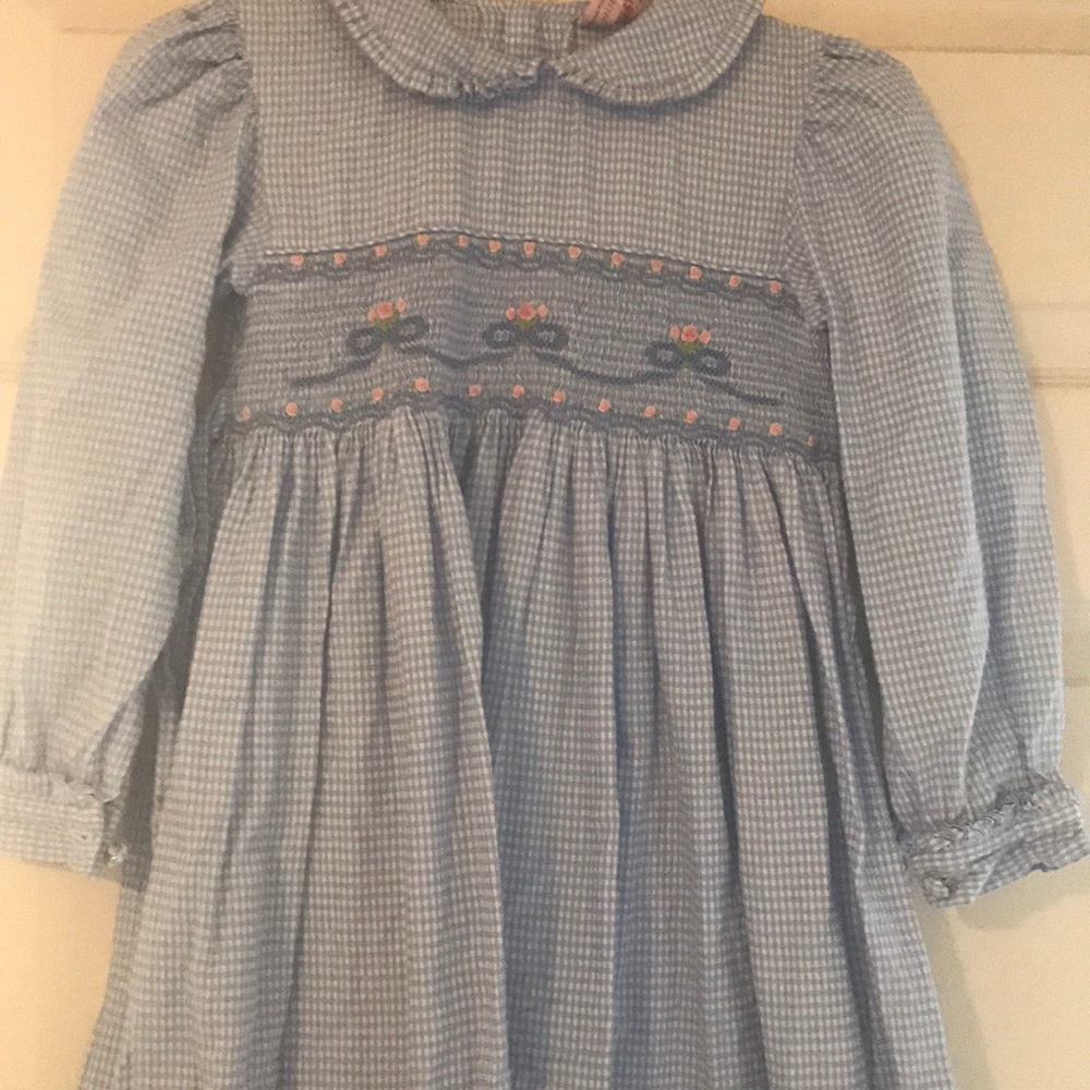 Girls dress